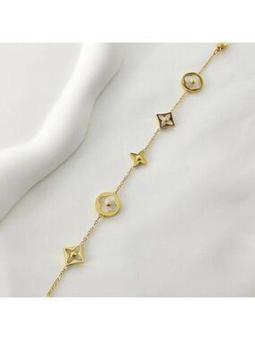 18K Gold Plated Stainless Steel Fashion Bracelet, Pearly White Inlay